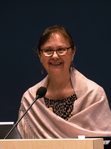 Prière d'ouverture, l'aînée Darlene McIntosh